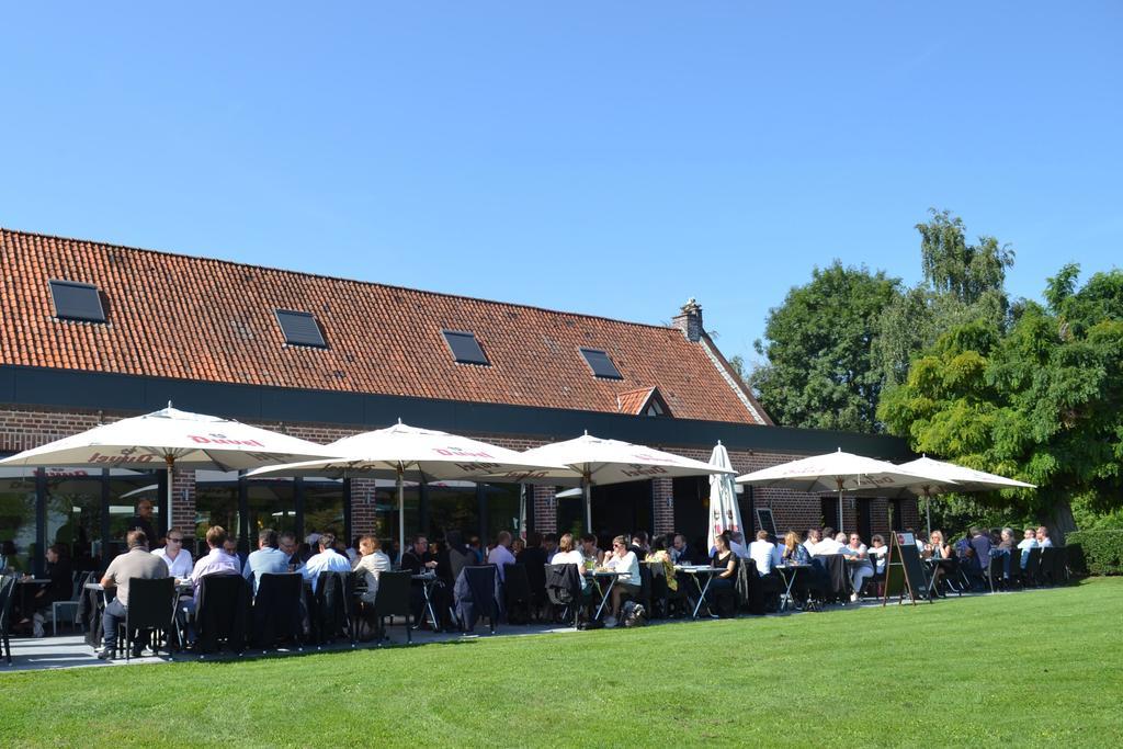 Le Domaine Des Cigognes Hotel Ennevelin Exterior photo